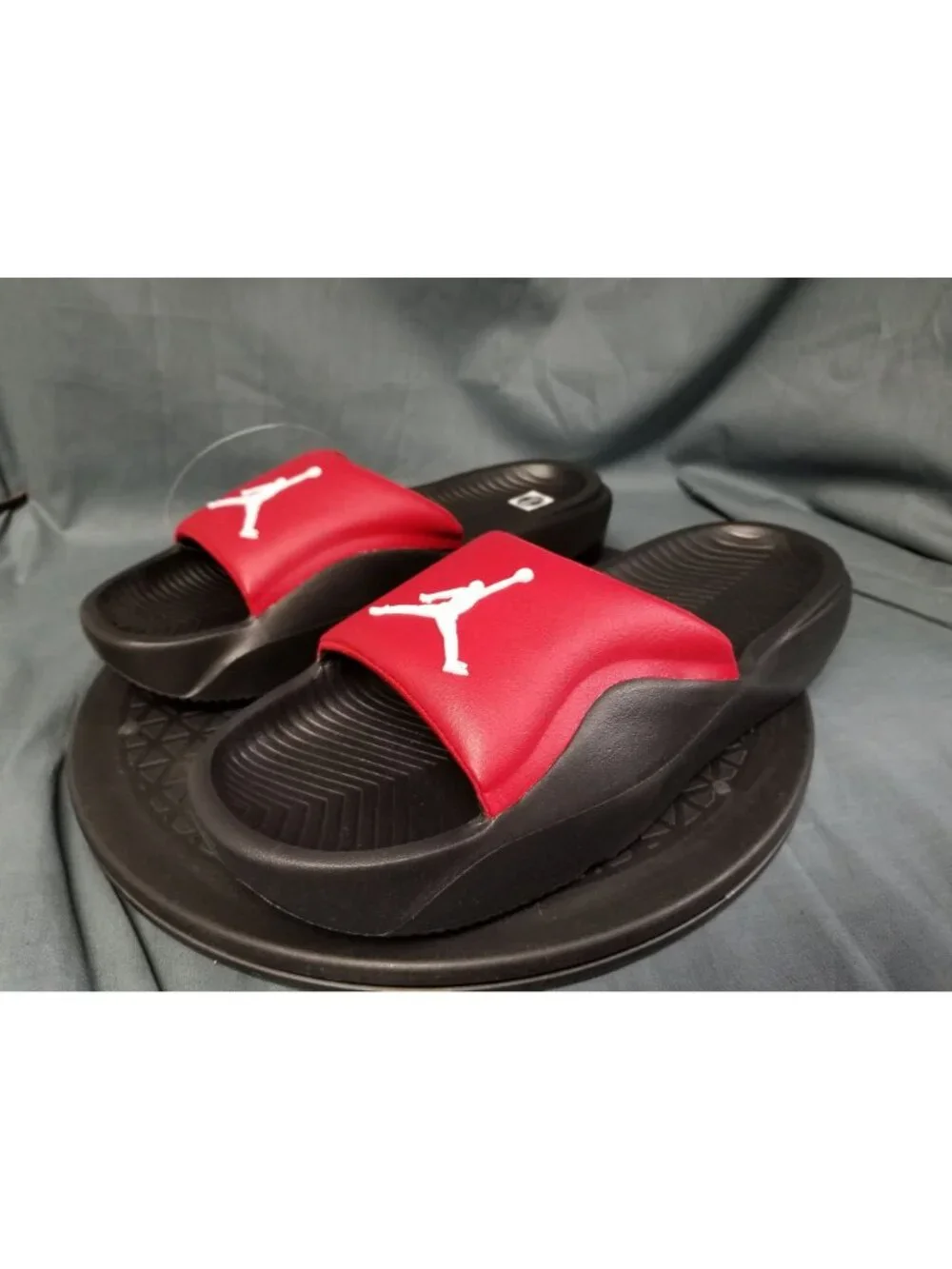 Jordan Franchise Slides Black Red White HF3263 600 Mens Size 11 NEW w/TAGS!